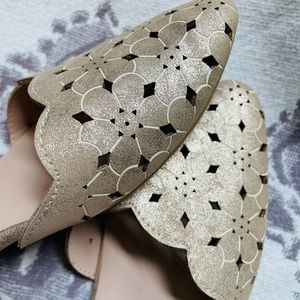 RESTRICTED Gold Summer Flats